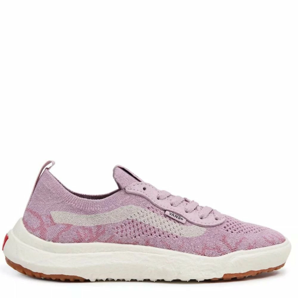Vans Women's Ultrarange VR3 In Pink