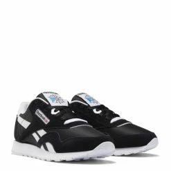 Reebok Women's Classic Nylon In Black/White 8 Reebok Women's Classic Nylon In Black/White -Converse Shop fv4506 5 footwear photography front lateral top view white 1100x